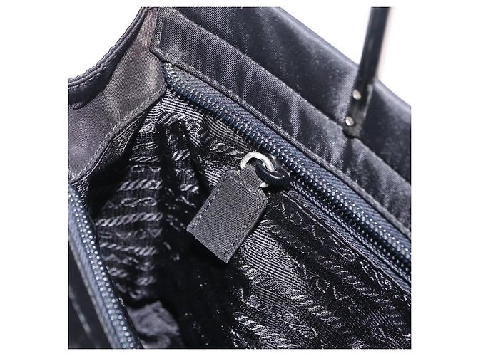 Bolso de mano PRADA con asa de metal Nylon Black Silver Auth 206110A Negro Plata - vista 21