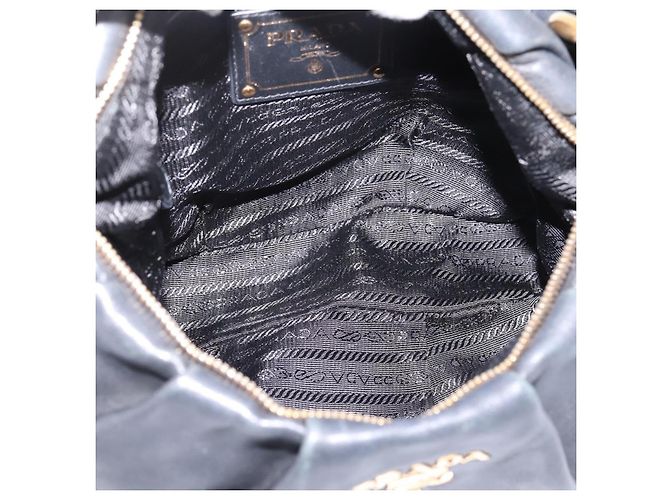 PRADA Schultertasche mit Kette aus Leder Schwarz Gold Auth 205977M Golden - Ansicht 10