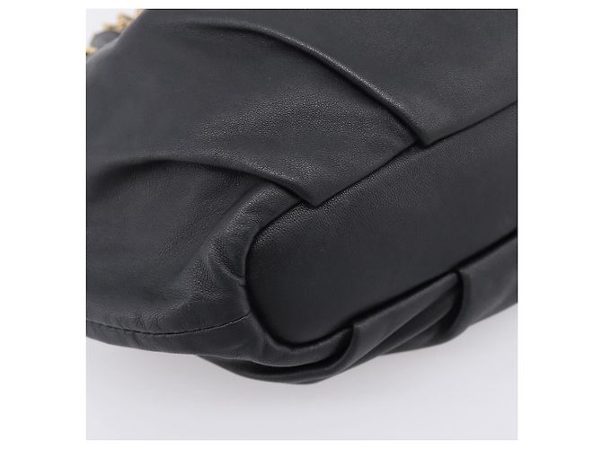 PRADA Schultertasche mit Kette aus Leder Schwarz Gold Auth 205977M Golden - Ansicht 15