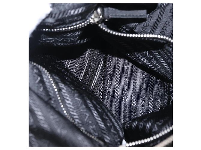 Sac à épaule PRADA Nylon Black Silver Auth mr3036A Noir Argenté - vue 28