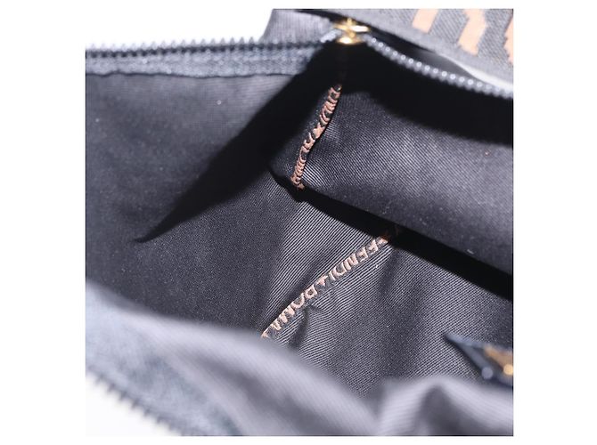Borsa a tracolla FENDI Canvas Black Gold Tone Auth mr3048A Nero - vista 19