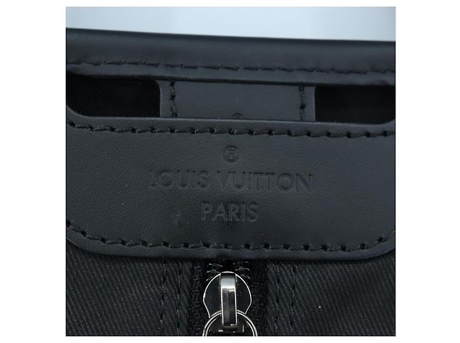 LOUIS VUITTON Monogram Eclipse Porto Abi 1 Garment Cover M43686 Auth gh2411SAV Monogramma - vista 30