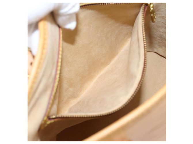 Borsa a tracolla LOUIS VUITTON Nomad Bucket PM Beige M85001 LV Auth gh2389V - vista 21
