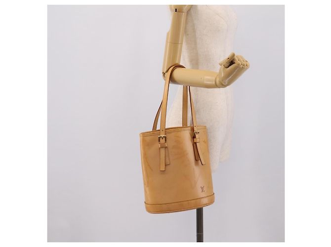 Borsa a tracolla LOUIS VUITTON Nomad Bucket PM Beige M85001 LV Auth gh2389V - vista 28