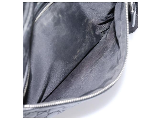 Borsa a tracolla GUCCI GuccissimaGG in pelle nera e argento 322080 Auth bs37071 Nero - vista 24