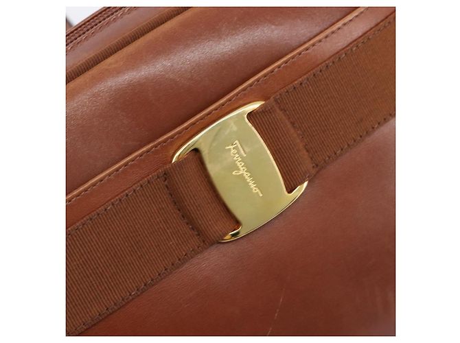 Borsa a tracolla Salvatore Ferragamo Vala in pelle Gold Brown Auth ka6418 - vista 22