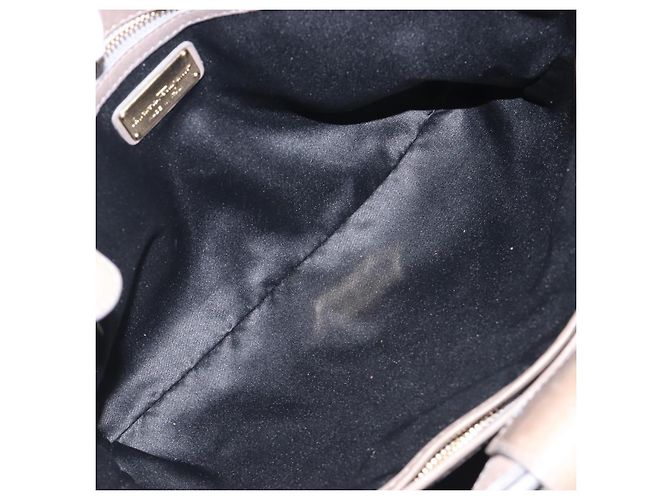 Borsa Salvatore Ferragamo Gancini in pelle 2way Grigio Oro Auth LN143 Marrone D'oro - vista 11