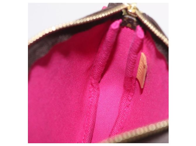 LOUIS VUITTON Ski Bear Mini Pochette Accessoires Pouch M67769 LV Auth ka6379M Monogramma - vista 19