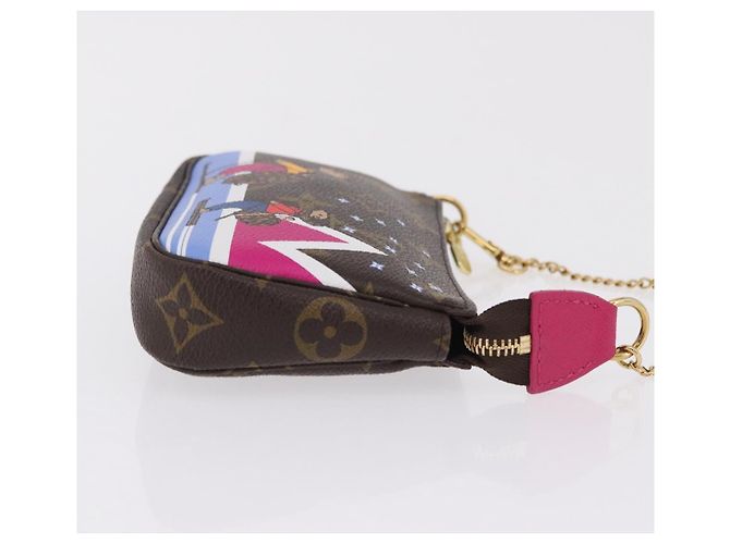 LOUIS VUITTON Ski Bear Mini Pochette Accessoires Pouch M67769 LV Auth ka6379M Monogramma - vista 3