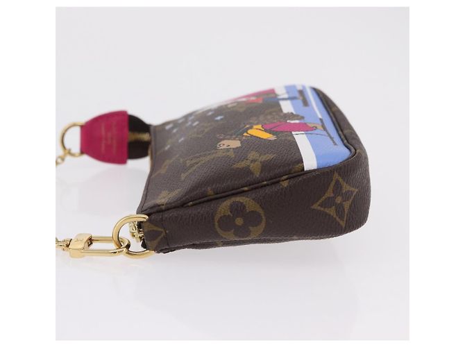LOUIS VUITTON Ski Bear Mini Pochette Accessoires Pouch M67769 LV Auth ka6379M Monogramma - vista 4