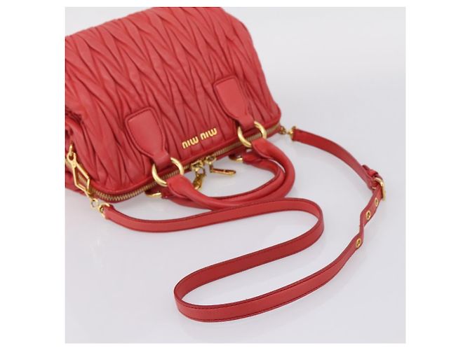 Borsa Miu Miu Matelassé in pelle 2way Rossa Oro Auth bs37398 Rosso D'oro - vista 10