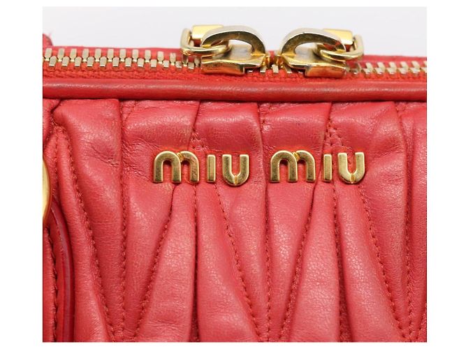 Borsa Miu Miu Matelassé in pelle 2way Rossa Oro Auth bs37398 Rosso D'oro - vista 23