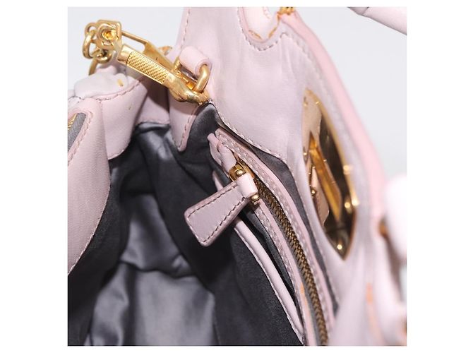 Borsa a mano Miu Miu Matelassé in pelle 2way Grigio Oro Auth 206108V Marrone D'oro - vista 28