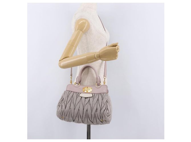 Borsa a mano Miu Miu Matelassé in pelle 2way Grigio Oro Auth 206108V Marrone D'oro - vista 34