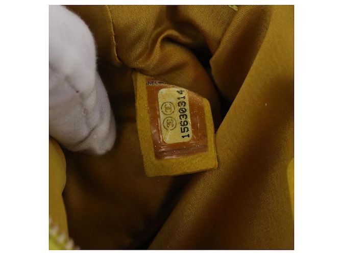 Borsa a tracolla CHANEL Matelasse con catena in pelle d'agnello Giallo Oro CC Auth ka6413M D'oro - vista 11