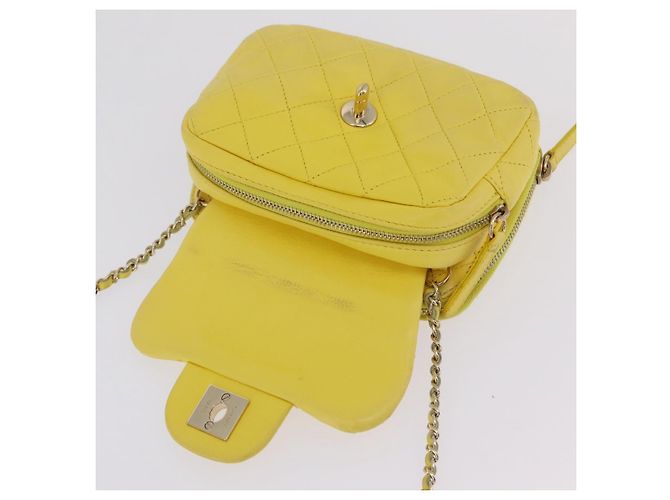 Borsa a tracolla CHANEL Matelasse con catena in pelle d'agnello Giallo Oro CC Auth ka6413M D'oro - vista 22