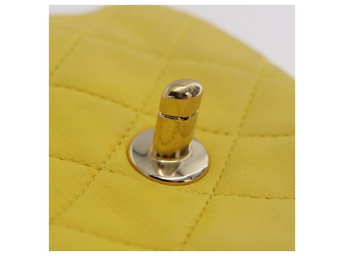 Borsa a tracolla CHANEL Matelasse con catena in pelle d'agnello Giallo Oro CC Auth ka6413M D'oro - vista 27