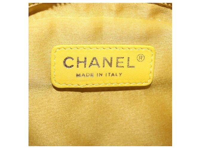 Borsa a tracolla CHANEL Matelasse con catena in pelle d'agnello Giallo Oro CC Auth ka6413M D'oro - vista 28