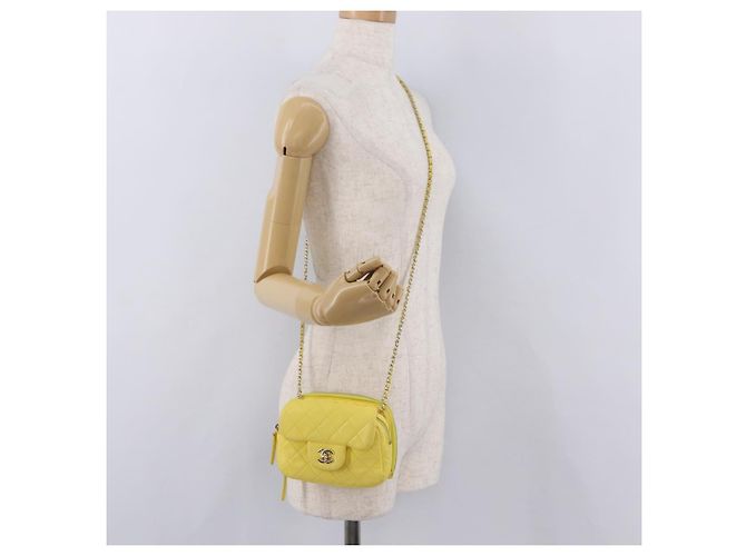 Borsa a tracolla CHANEL Matelasse con catena in pelle d'agnello Giallo Oro CC Auth ka6413M D'oro - vista 35
