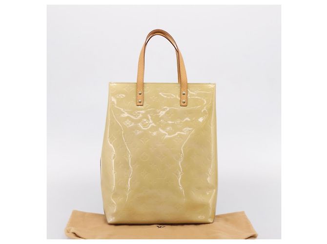 Borsa a mano LOUIS VUITTON Monogram Vernis Reade MM Beige M91141 LV Auth 205928A - vista 12