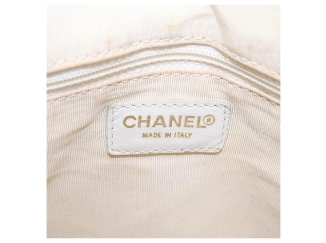 Bolsa CHANEL Wild Stitch em couro branco com detalhes dourados CC Auth mr2972 - vista 24
