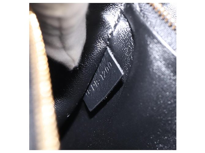 Céline CELINE Soft Clasp Medium Shoulder Bag Leather Black Gold Tone Auth mr3051SM Schwarz - Ansicht 11