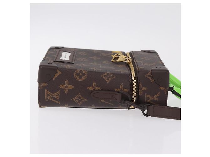 LOUIS VUITTON Monogram Vertical Box Trunk Shoulder Bag M59664 LV Auth LN212SM Monograma - vista 3