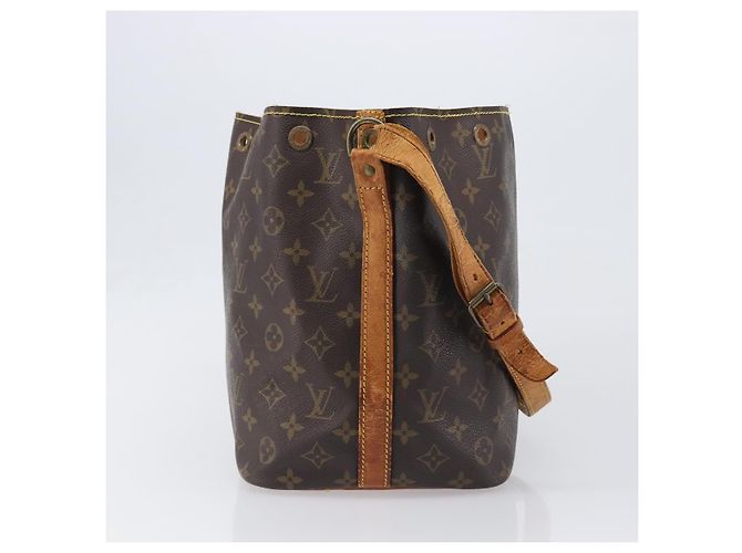 Bolsa de Ombro LOUIS VUITTON Monogram Petit Noe M42226 LV Auth 197826 Monograma - vista 4