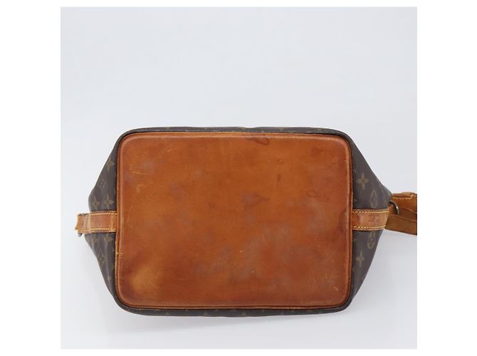 Bolsa de Ombro LOUIS VUITTON Monogram Petit Noe M42226 LV Auth 197826 Monograma - vista 5