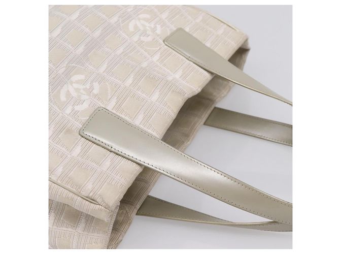 Borsa Tote CHANEL New Travel Line Canvas Beige Silver CC Auth ep16230 Argento - vista 6