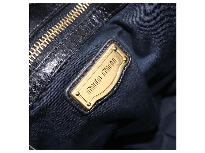 Bolsa de mão Miu Miu em couro preto e dourado Auth mr3040A - vista 22