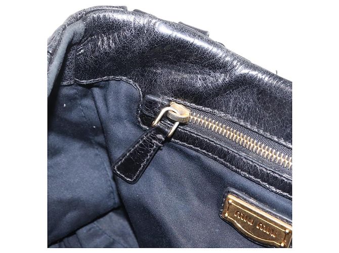 Bolsa de mão Miu Miu em couro preto e dourado Auth mr3040A - vista 25
