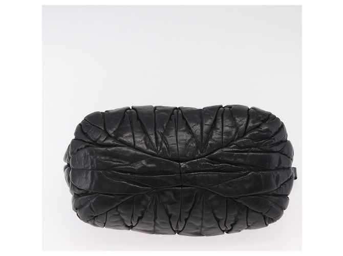 Bolsa de mão Miu Miu em couro preto e dourado Auth mr3040A - vista 5