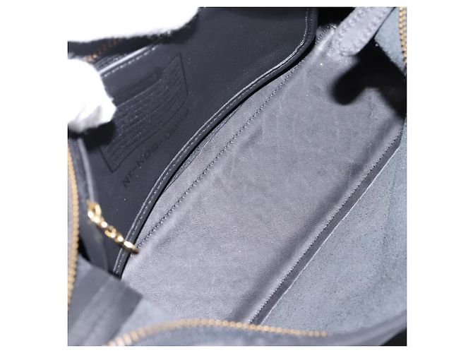 Bolsa de Ombro Coach em Couro Preta e Dourada Auth ar14294A Preto Dourado - vista 11