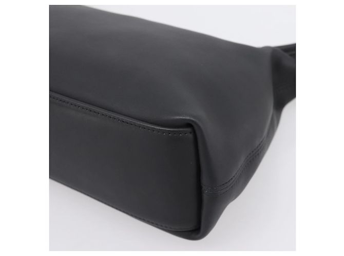 Bolsa de Ombro Coach em Couro Preta e Dourada Auth ar14294A Preto Dourado - vista 9