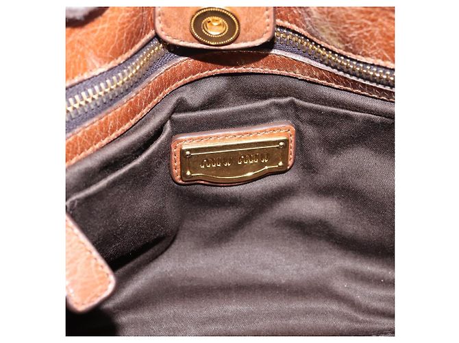 Bolsa Miu Miu em couro 2way marrom tom dourado Auth mr3024V - vista 19