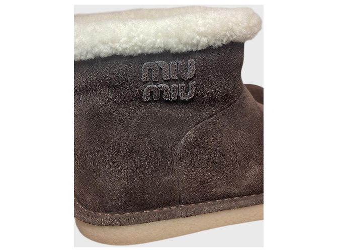 Botines Miu Miu marrón T.38 Castaño - vista 2