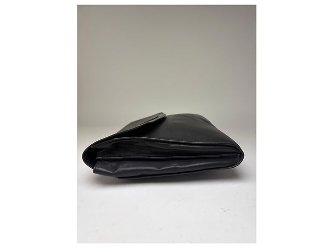 Céline Vintage Celine Triomphe Leder-Klappclutch c. 1992 Schwarz - Ansicht 8