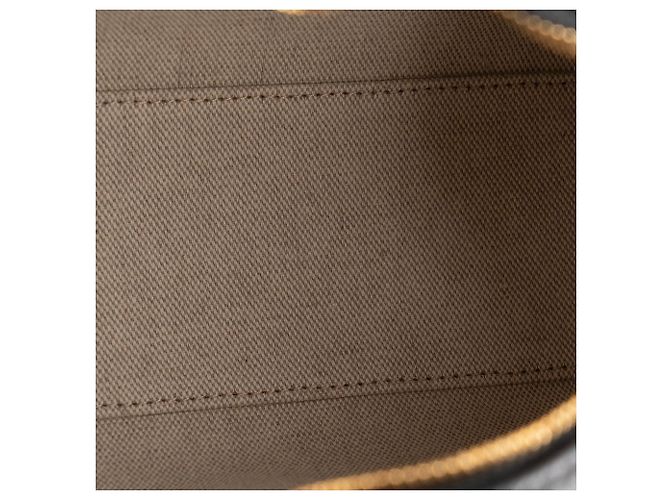 GIVENCHY - Bolso de bandolera Givenchy Antigona Cube Mini en piel granulada negra Negro - vista 7
