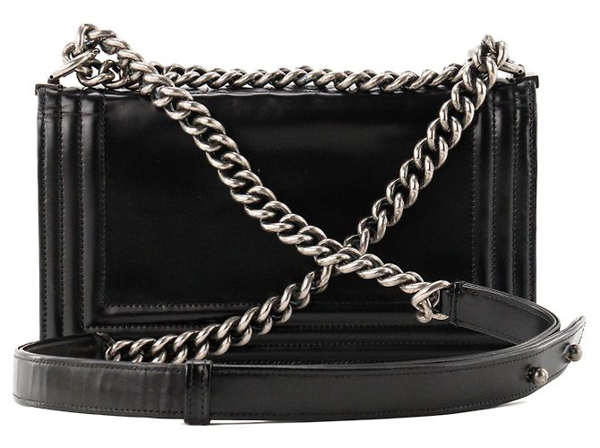 CHANEL - Borsa a tracolla mini Chanel Boy in pelle liscia nera Nero - vista 3