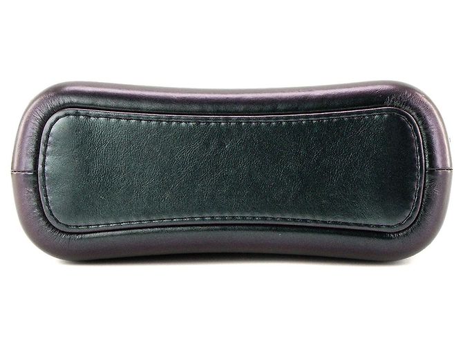 CHANEL - Borsa a tracolla Gabrielle mini in pelle stropicciata nera iridescente Nero - vista 4