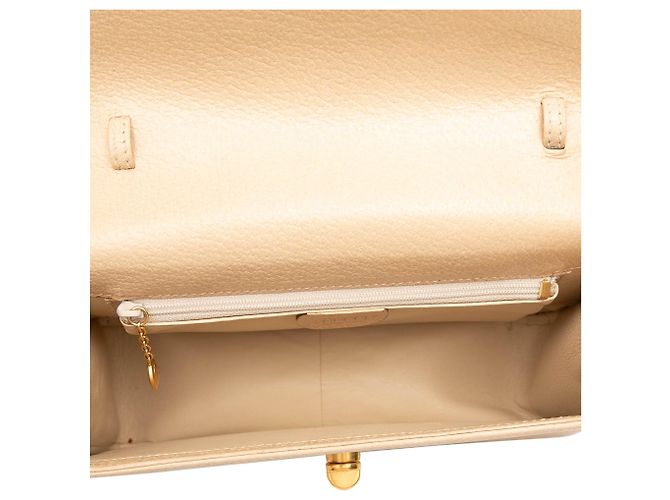 Bamboo Bolsa Satchel Gucci em couro de bezerro bege com fecho de rotação e alça de bambu - vista 4
