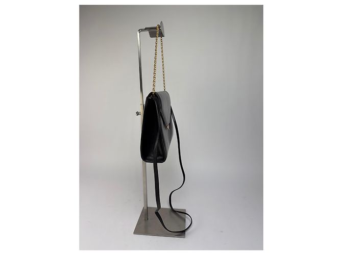 Vintage Givenchy 4G Logo Schultertasche mit Klappe Späte 1970er Black Gold Schwarz - Ansicht 7
