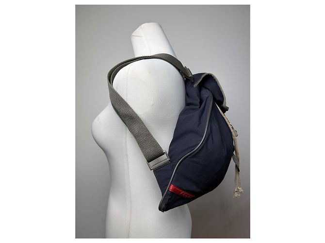 Vintage Prada Linea Rossa Beuteltasche Ende 1990er Navy Marineblau - Ansicht 6