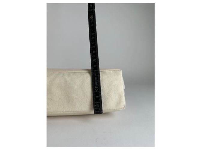 Vintage Givenchy Sequin Canvas Tote Ende 1990s Beige Navy - Ansicht 10