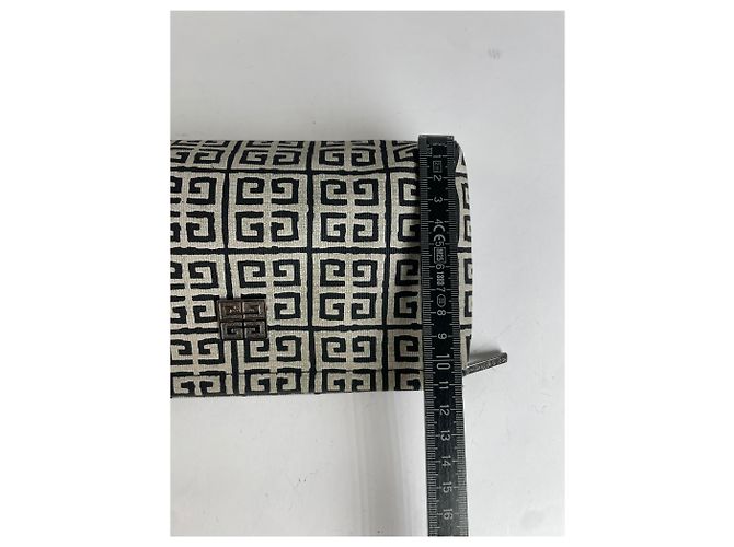 Vintage Givenchy 4G Jacquard Clutch Wallet Late 1990s Beige Black - view 11