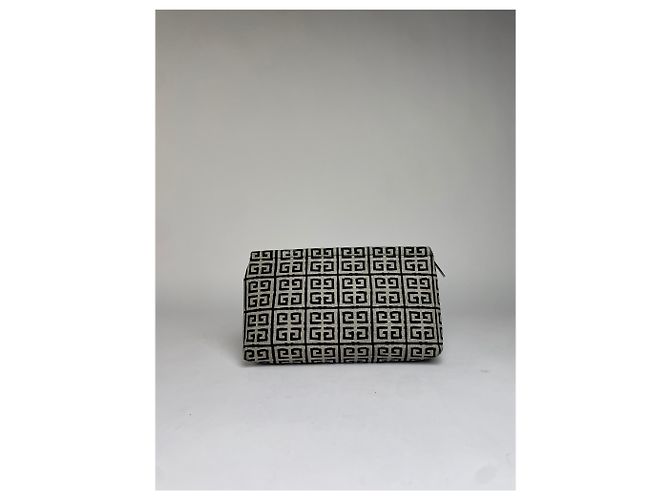 Vintage Givenchy 4G Jacquard Clutch Wallet Late 1990s Beige Black - view 14