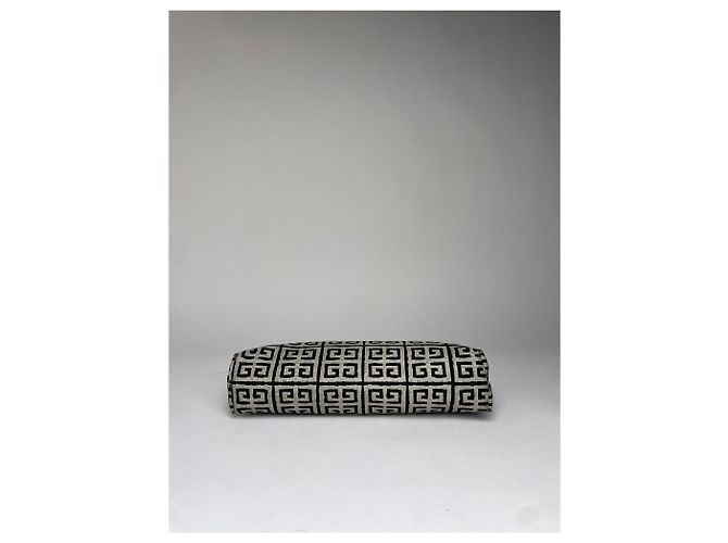 Vintage Givenchy 4G Jacquard Clutch Wallet Late 1990s Beige Black - view 4