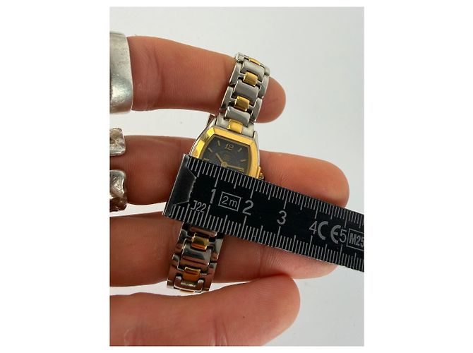 Vintage Givenchy 4G Logo Quarz-Armbanduhr ca. Ende der 1980er Silver Gold Schwarz - Ansicht 4