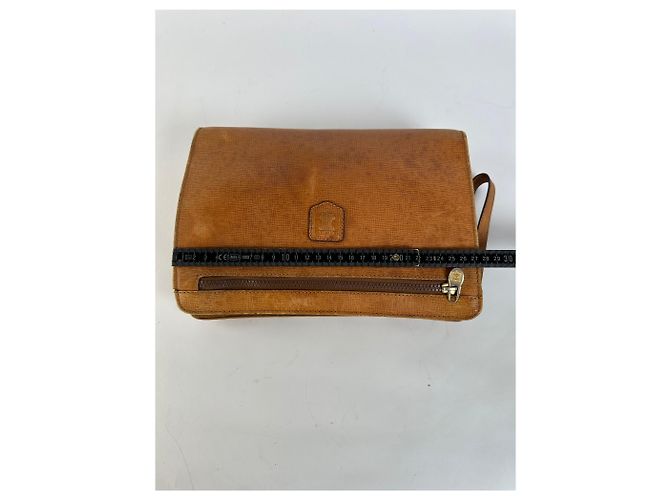 Triomphe Céline Clutch Vintage Celine in pelle martellata c. 1990 Tan Gold Cammello - vista 10